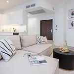 Apartly - Hanza Tower View, Parking, Pool, Sauna Apartment