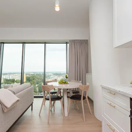 Apartly - Hanza Tower View, Parking, Pool, Sauna Apartment