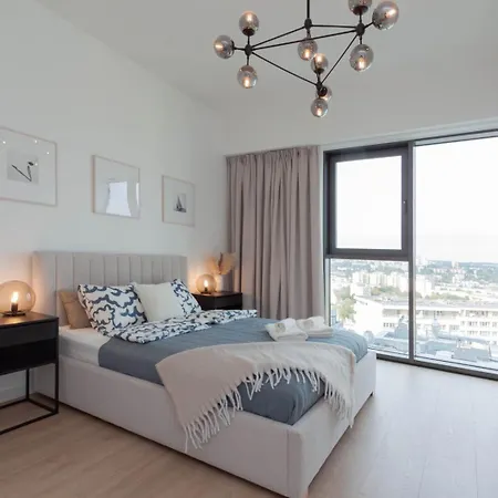 Apartly - Hanza Tower View, Parking, Pool, Sauna Szczecin