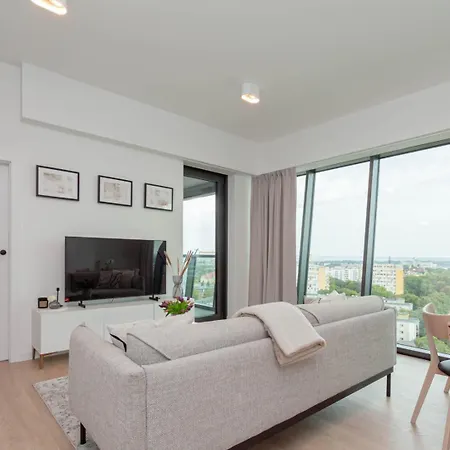 Apartly - Hanza Tower View, Parking, Pool, Sauna Apartment