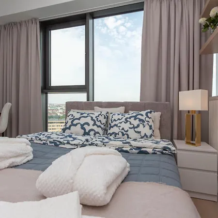 Apartly - Hanza Tower View, Parking, Pool, Sauna Апартаменты Щецин