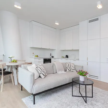 Апартаменты Apartly - Hanza Tower View, Parking, Pool, Sauna Щецин