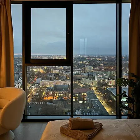 Apartment Apartly - Hanza Tower View, Parking, Pool, Sauna