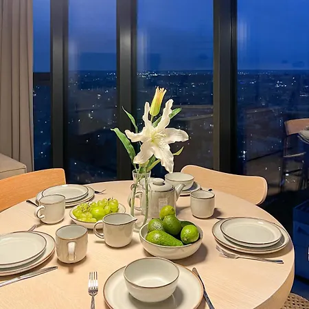 Διαμέρισμα Apartly Hanza Tower View I Pool, Sauna, Jacuzzi & Parking Στσέτσιν