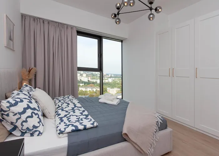 Apartly - Hanza Tower View, Parking, Pool, Sauna Lejlighed *