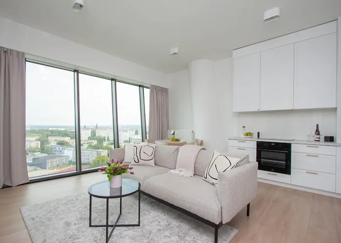 Lejlighed Apartly - Hanza Tower View, Parking, Pool, Sauna *