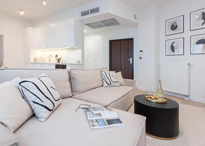 Apartly - Hanza Tower View, Parking, Pool, Sauna Lejlighed